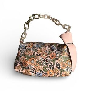 Knotted Shoulder Bag Pink Starlight Floral Design &
Chain Strap